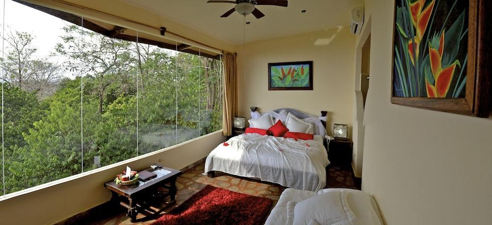 Issimo Suites Boutique Hotel & Spa - Adults Only Manuel Antonio Exteriör bild
