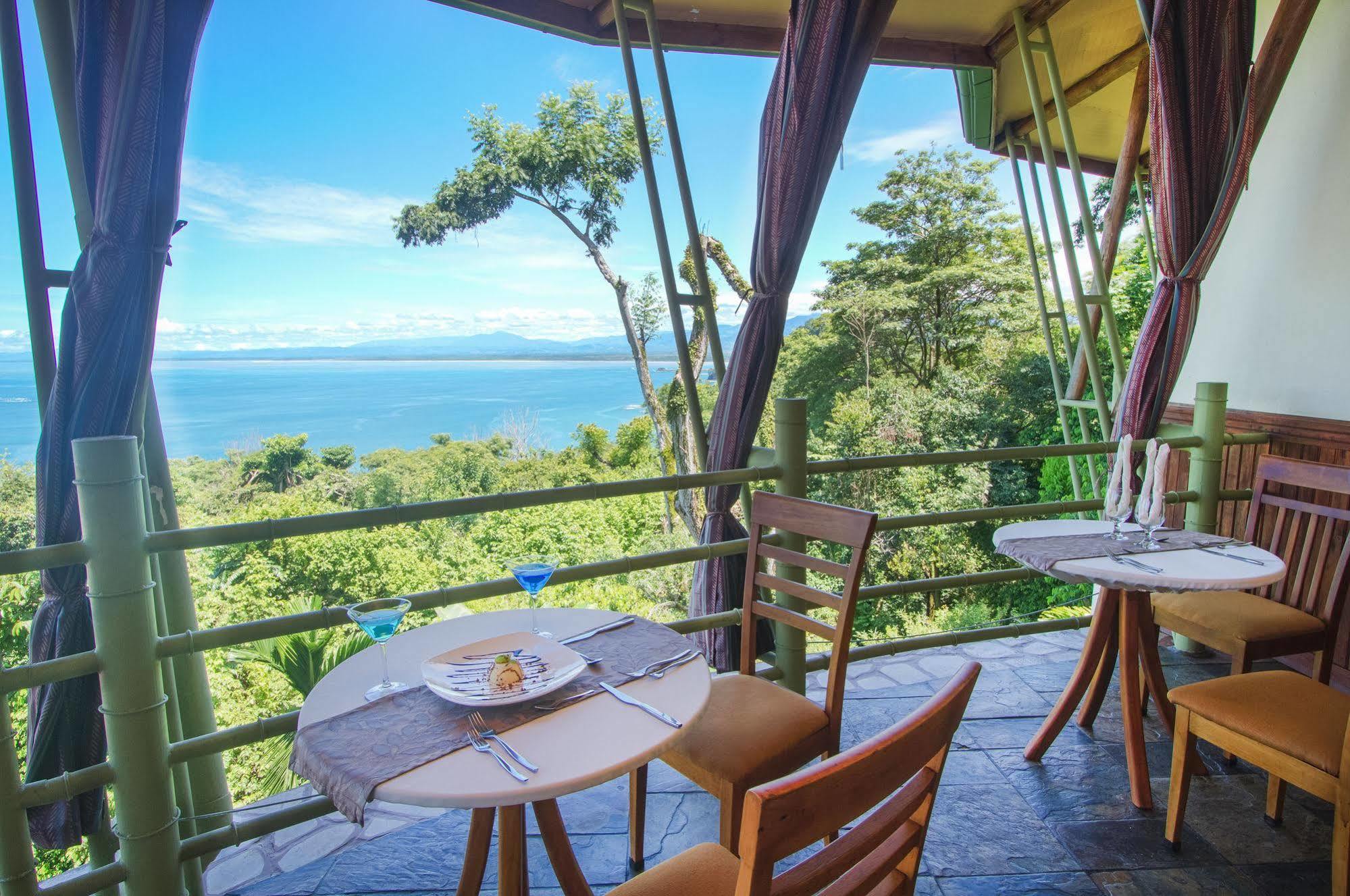 Issimo Suites Boutique Hotel & Spa - Adults Only Manuel Antonio Exteriör bild