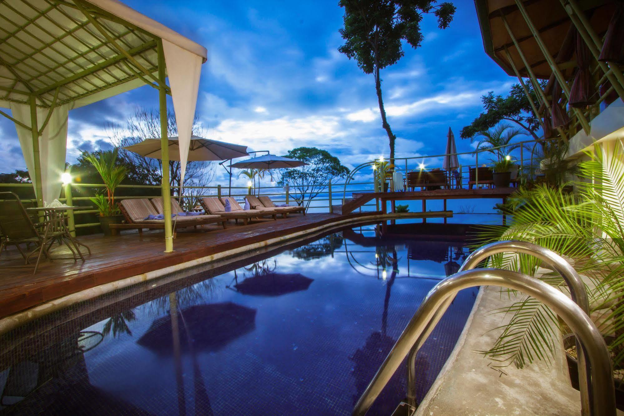 Issimo Suites Boutique Hotel & Spa - Adults Only Manuel Antonio Exteriör bild